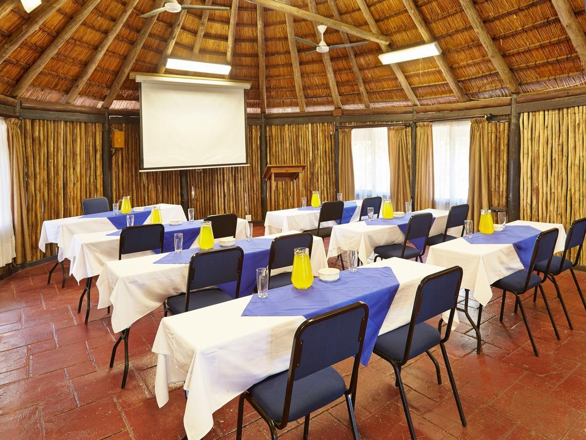 First Group Sodwana Bay Lodge Self Catering Eksteriør bilde